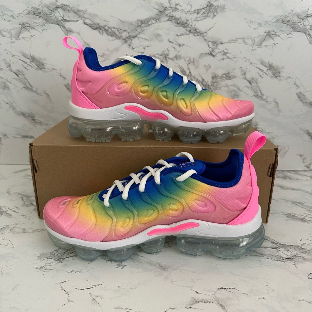 Nike Air Vapormax Plus Bubblegum Pink Athletic Shoes FJ4550-606 Women's Size 7.5 - Picture 2 of 7
